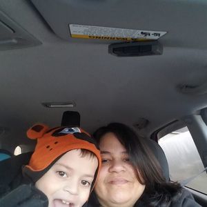 Meet your Posher, Lorraine